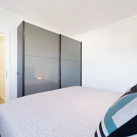 Hamburger Strasse 11 Jellyfish ケレンフーゼン